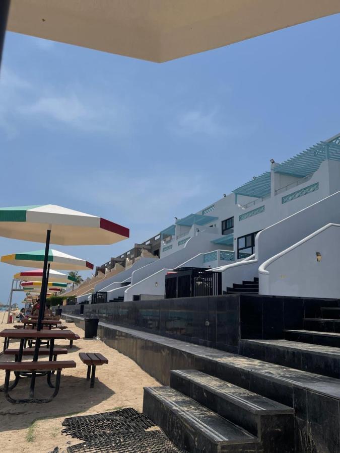 Apartment درة العروس غرفة وصالة مع بلكونة مطلة على شاطئ البردايس-عوائل Durat  Alarous